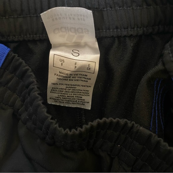 Adidas Kids Boys Black Joggers with Blue Accents Size 8 - Picture 5 of 5